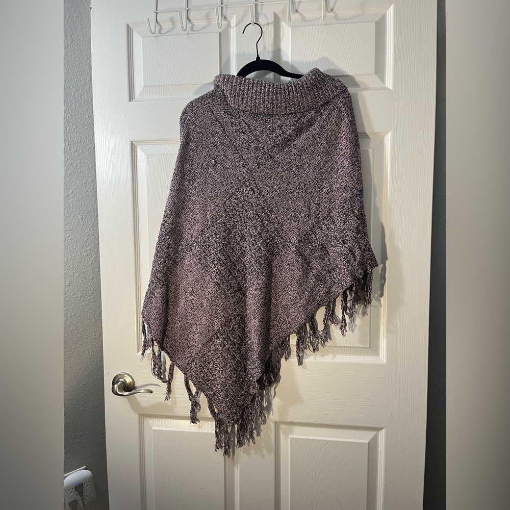 Pink shawl - Picture 2 of 2